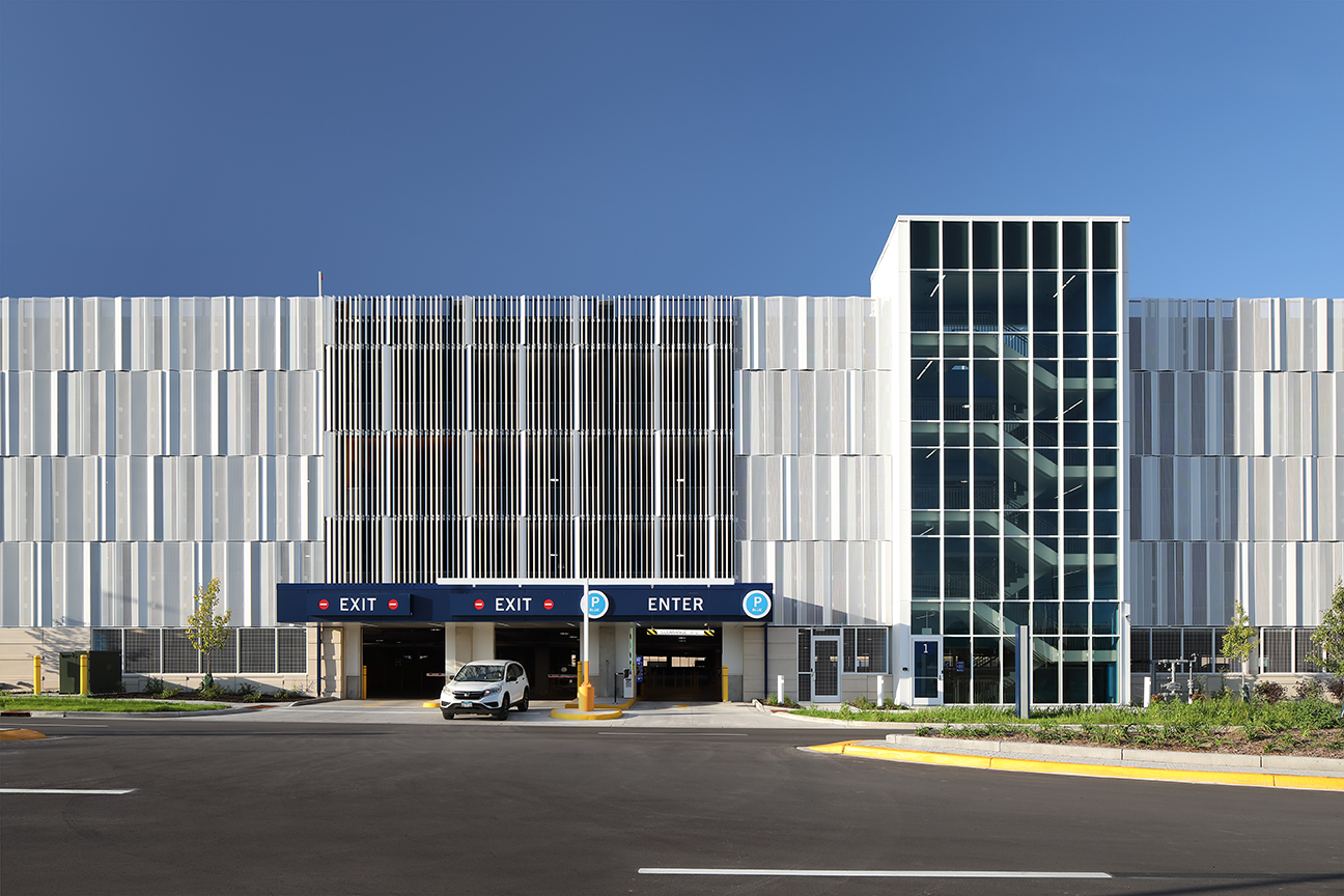 Froedtert Hospital-07 Spooky Nook Sports Complex